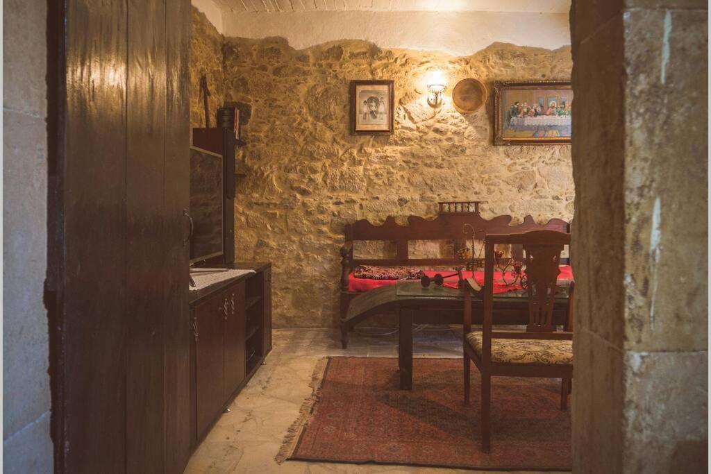 The Royal Stonehouse : Sophia Villa Vasiliki  Екстериор снимка
