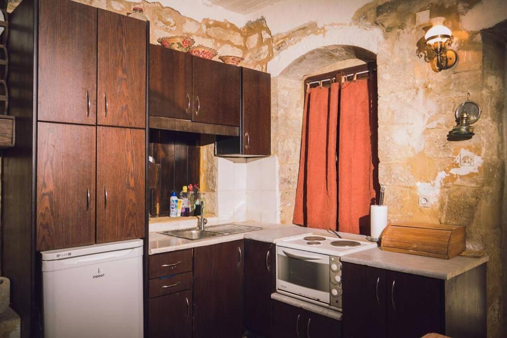 The Royal Stonehouse : Sophia Villa Vasiliki  Екстериор снимка